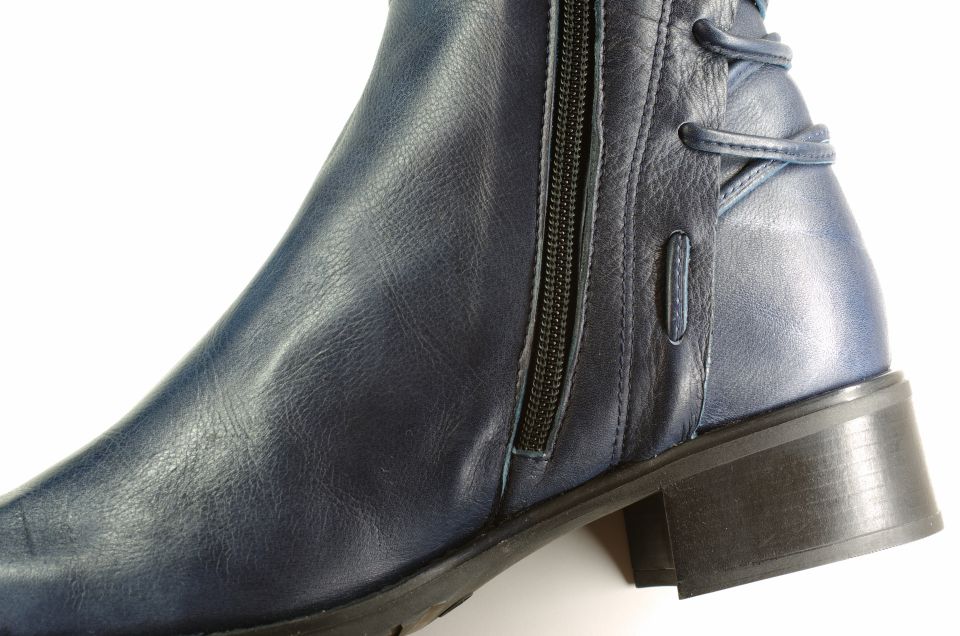 男性用日傘が彩る健康志向時代の新しい日常と気候変動への適応