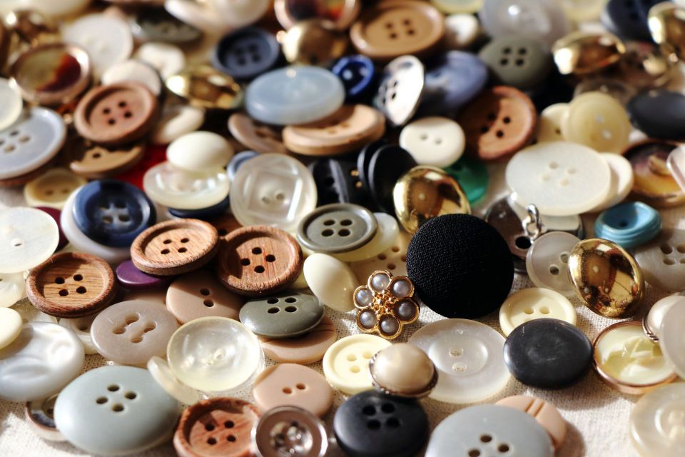 あなたの素肌は知らぬ間に危機 日傘を持たない人が体験する紫外線ダメージの現実